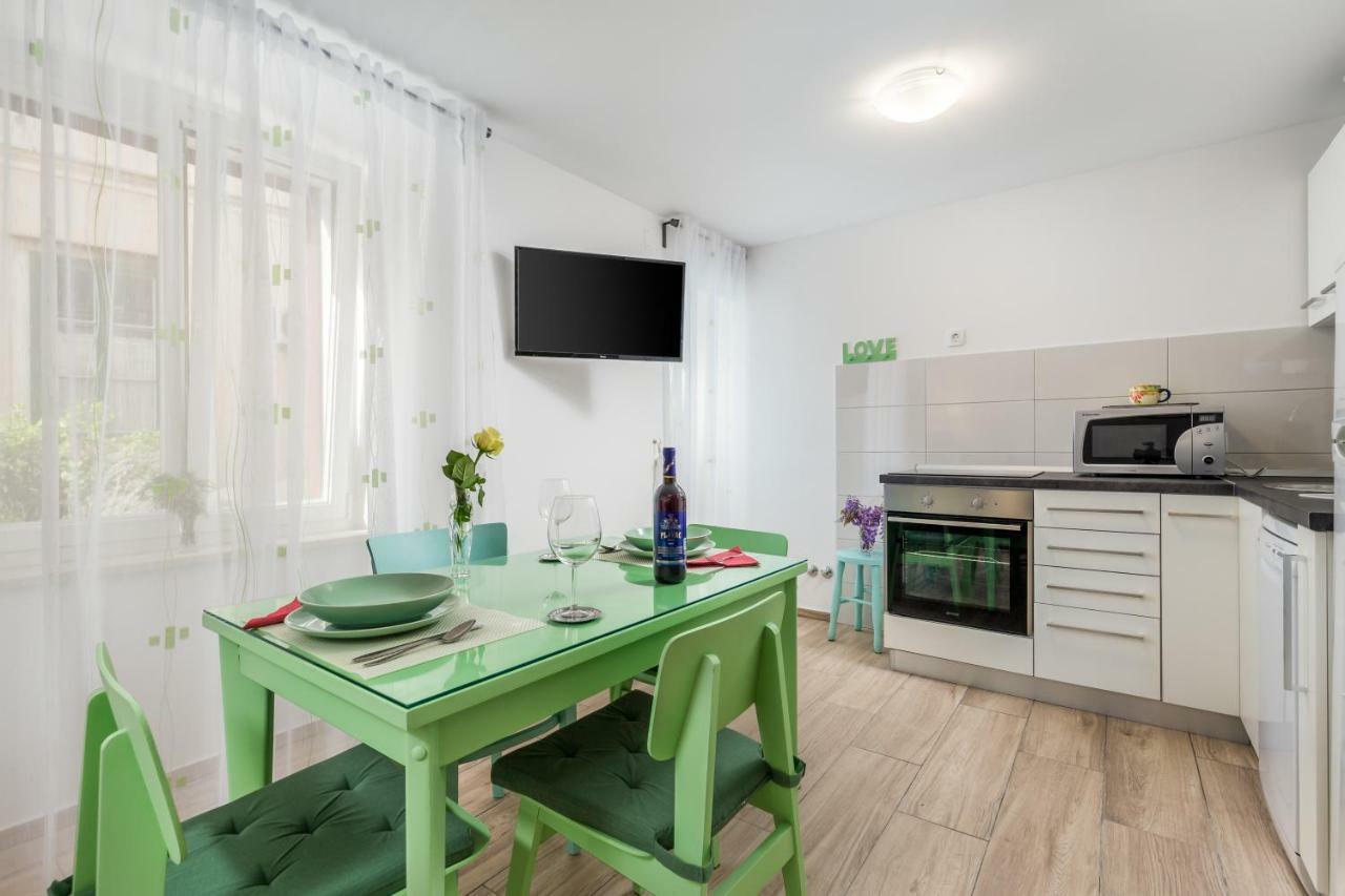 Adeona Apartments Rijeka Exterior photo