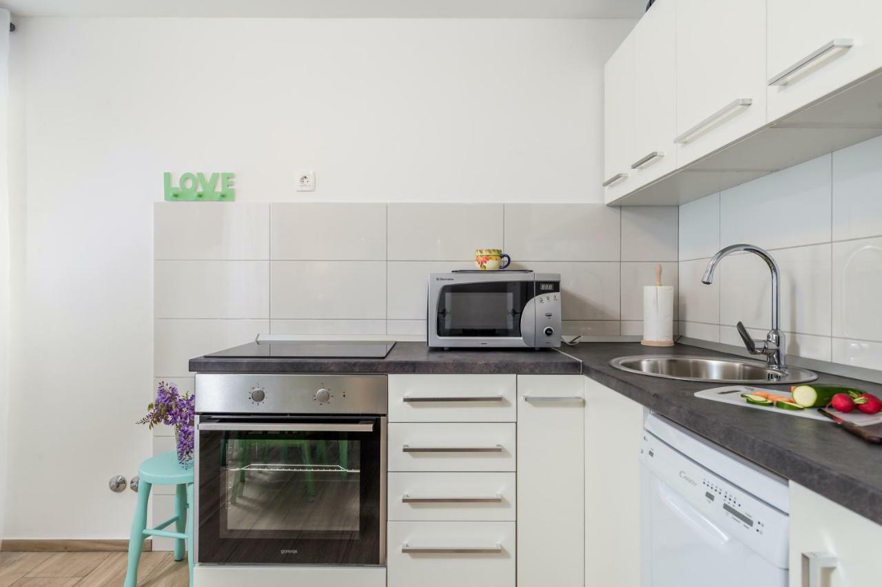 Adeona Apartments Rijeka Exterior photo