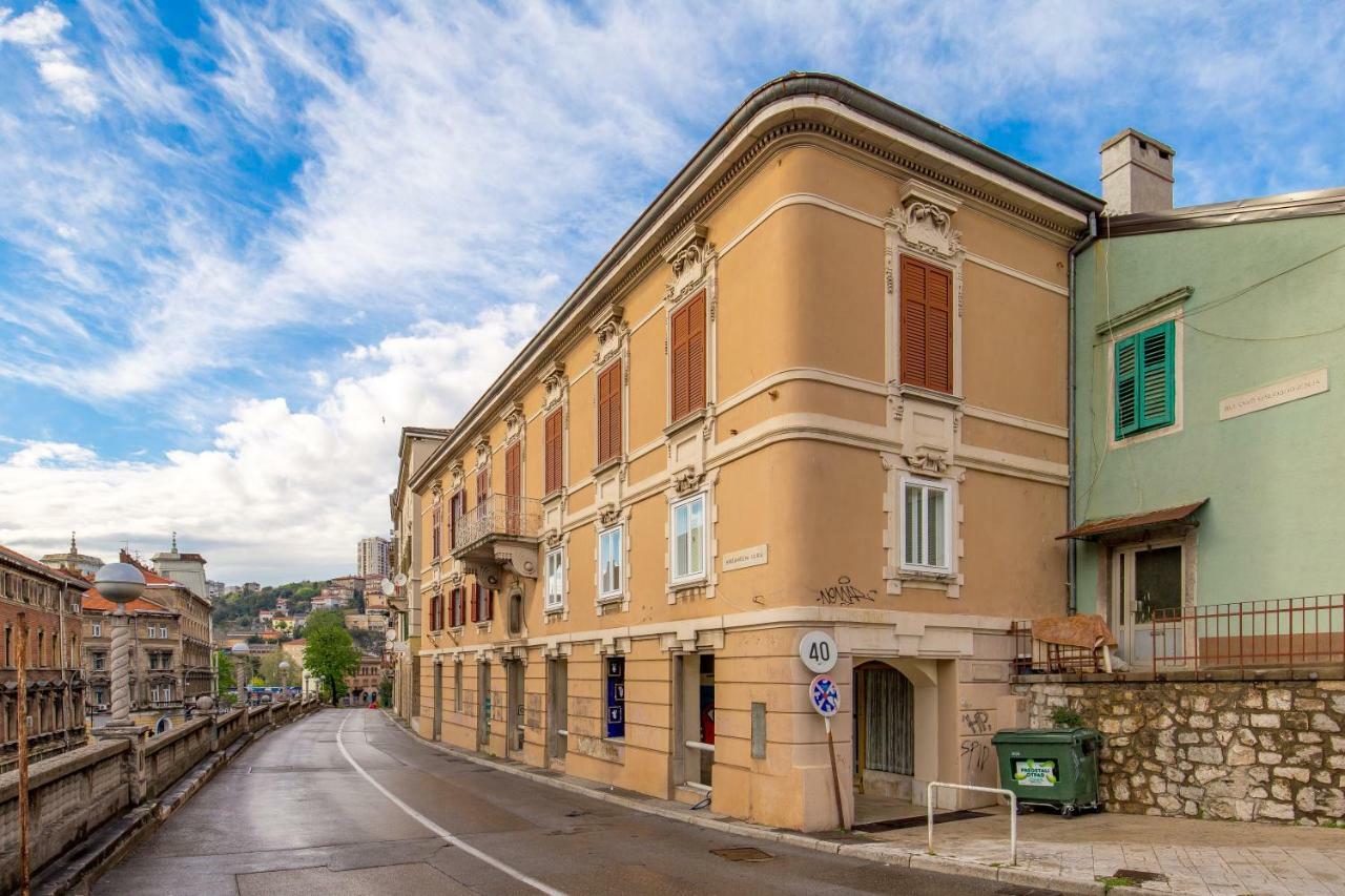Adeona Apartments Rijeka Exterior photo