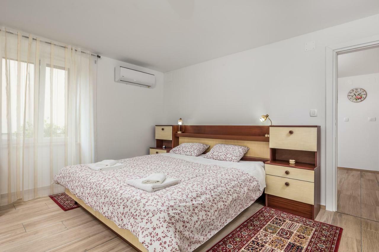 Adeona Apartments Rijeka Exterior photo